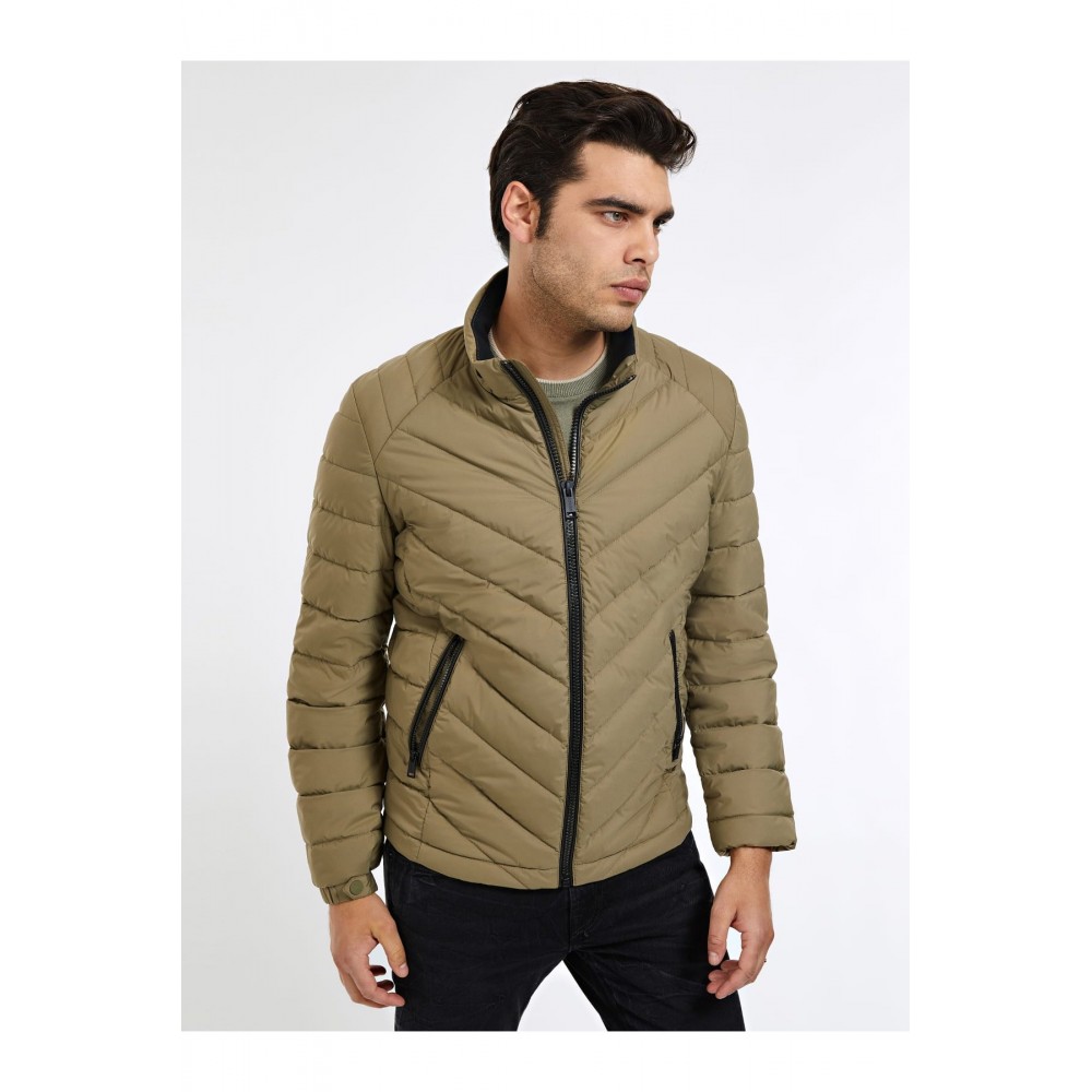 Veste coupe vent à capuche Guess jeans G8K2 DESERT GREEN M2RL44 WED02