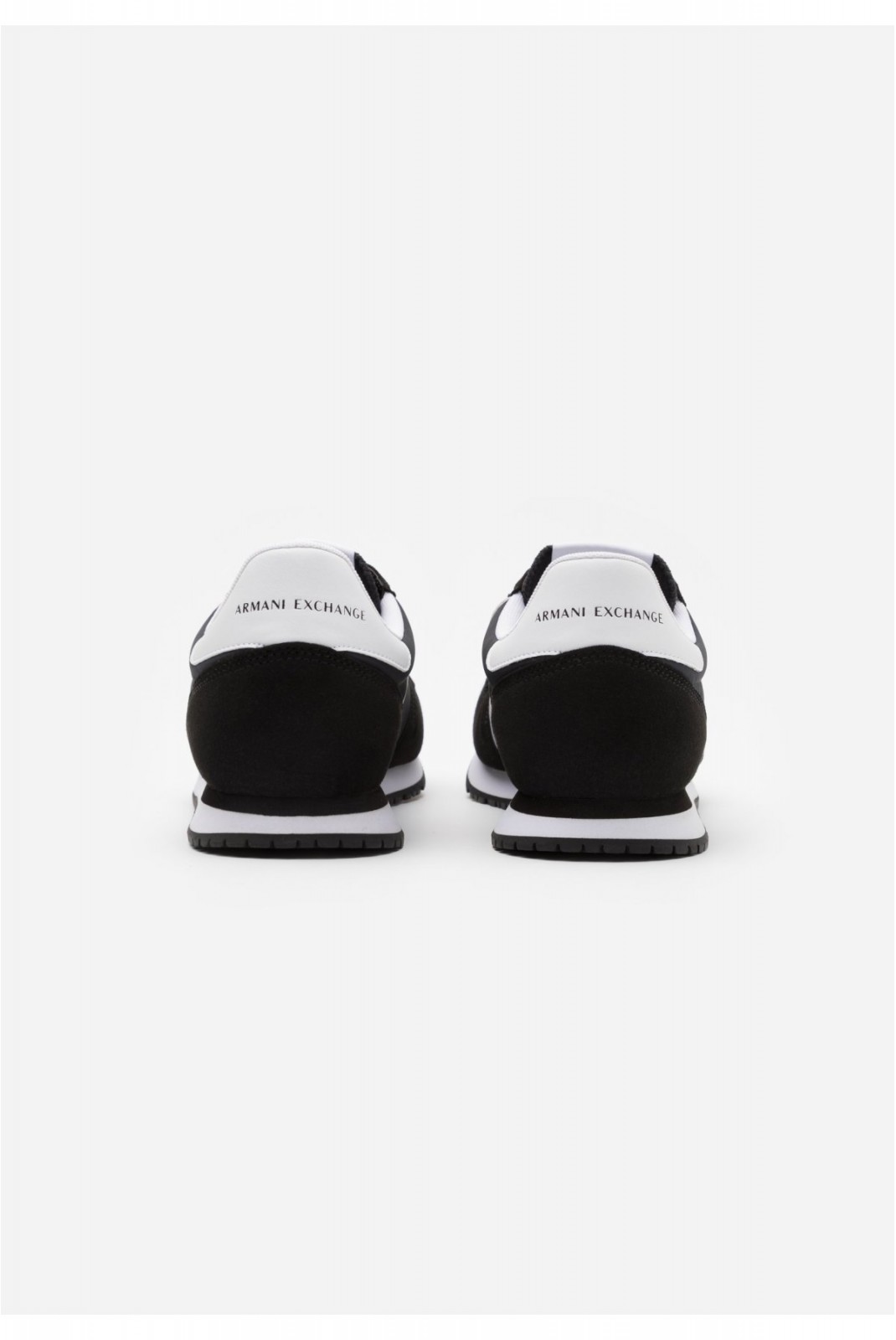 Sneakers gros logo Armani exchange K489 BLACK+WHITE XUX017 XCC68