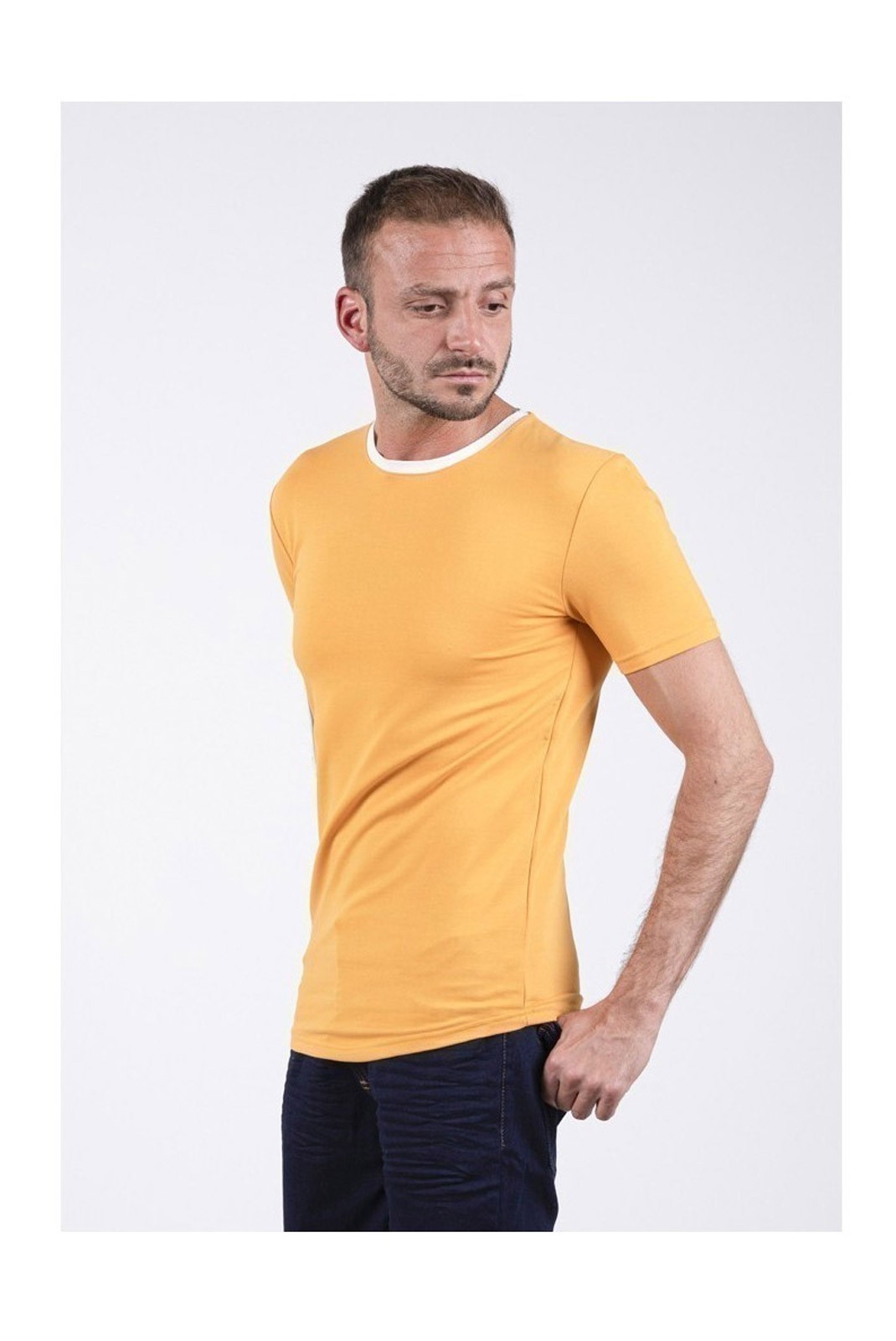 T-shirt - BASICS & MORE - Mustard - BA617900