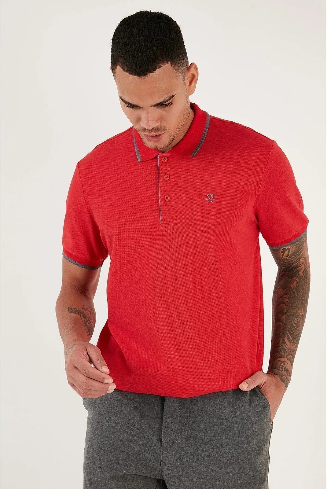 T-shirt - Red - Buratti - BRT20