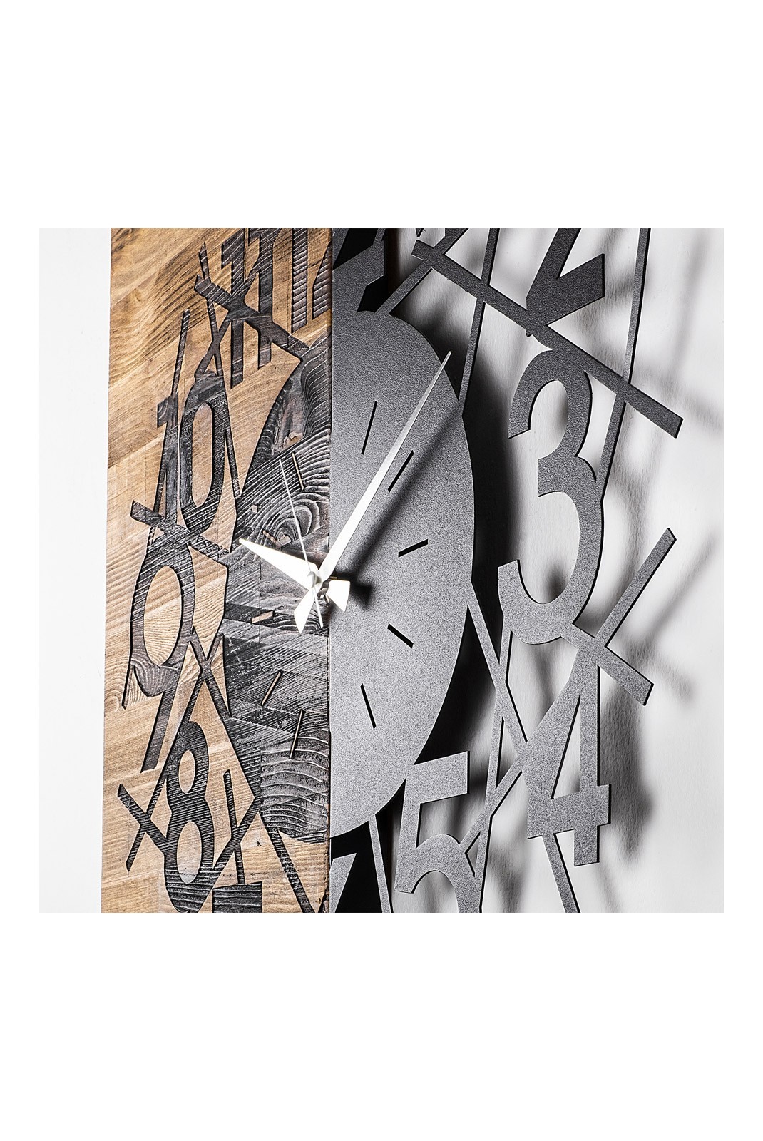 Horloge murale décorative en Bois - Noyer / Noir - 59x3x58cm - 539TNL1126