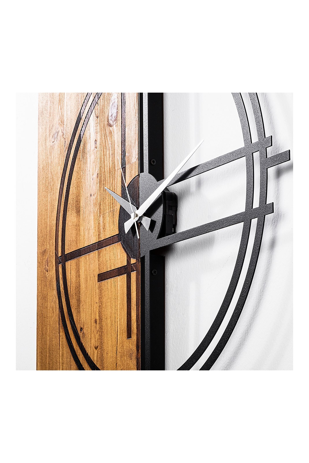 Horloge murale décorative en Bois - Noyer clair / Noir - 56x3x58cm - 539TNL1138