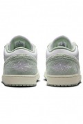 Sneakers - NIKE - Air Jordan 1 Low Se Seafoam - Green-White - FN5214__131