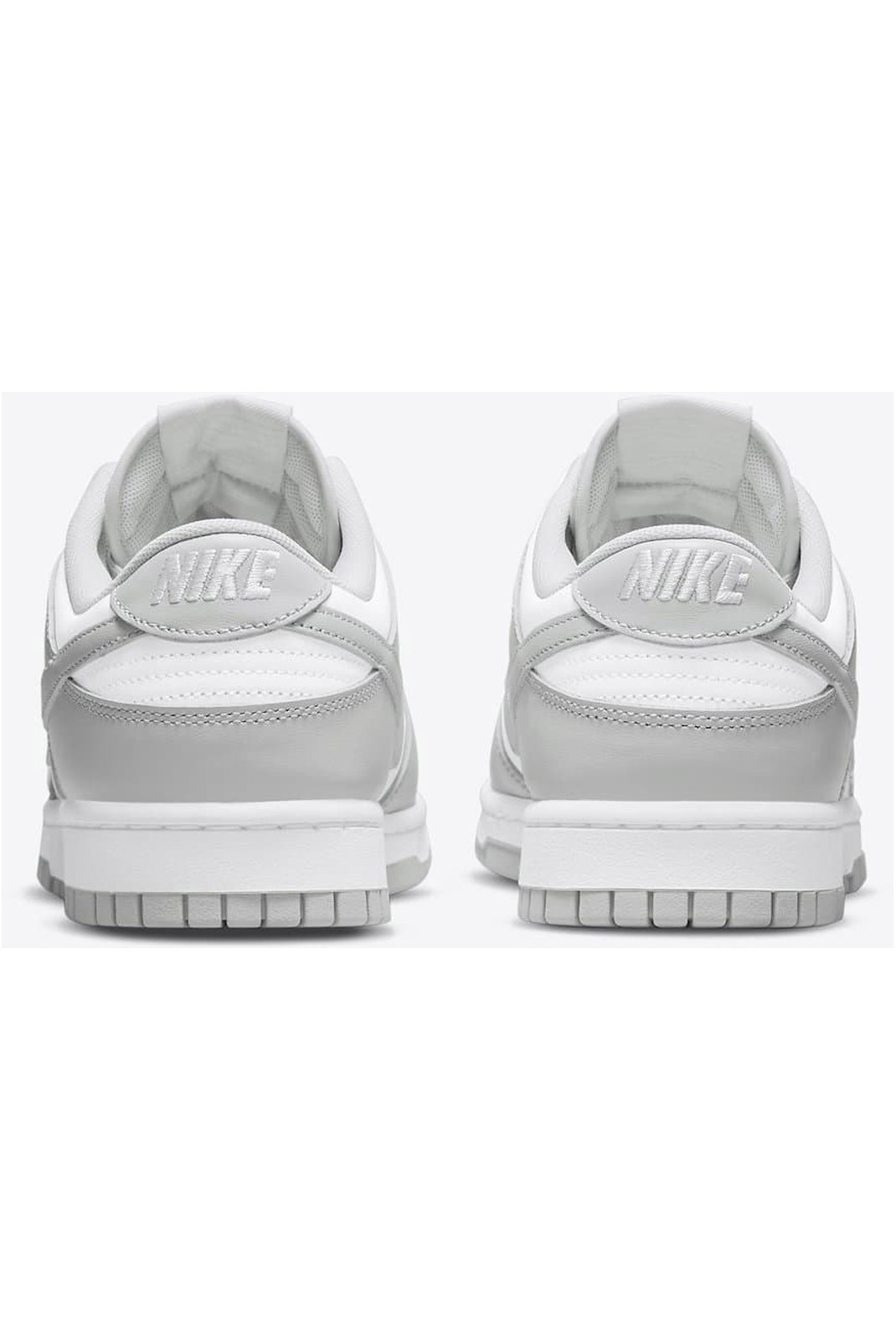 Sneakers - NIKE - Dunk Low Retro - White-Black-Green Glow - DD1391__103