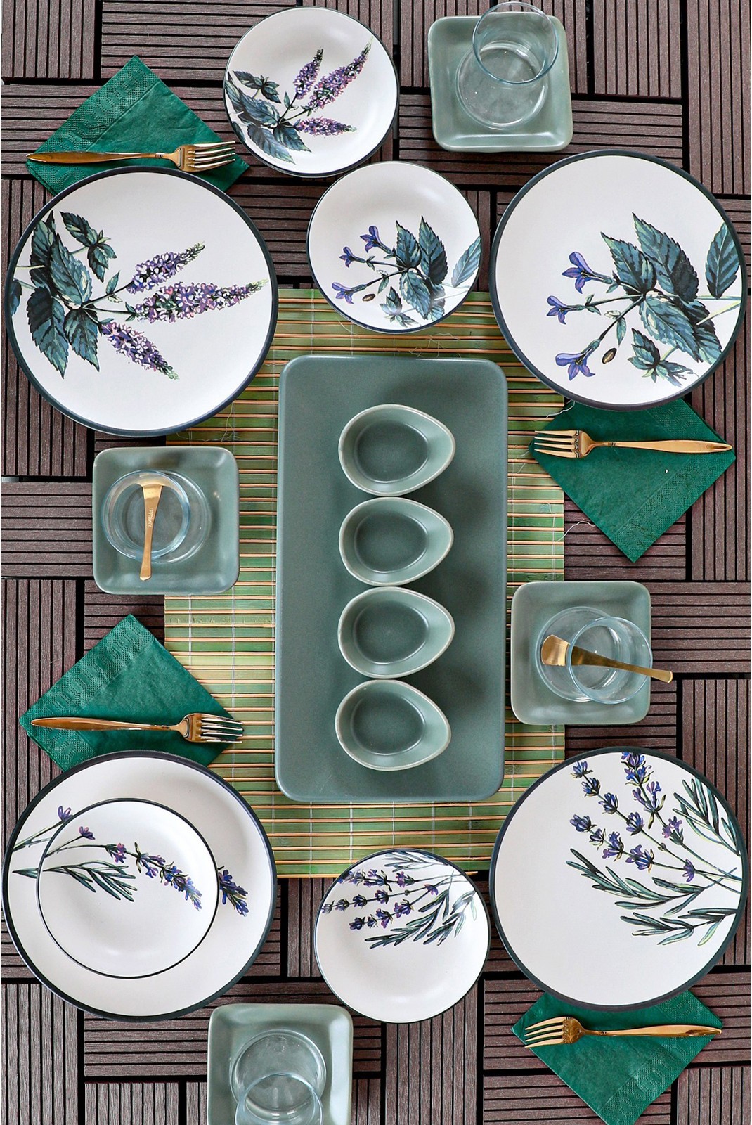 Services pour petit déjeuner (21 pièces) - White / Green / Purple / Black - M1736