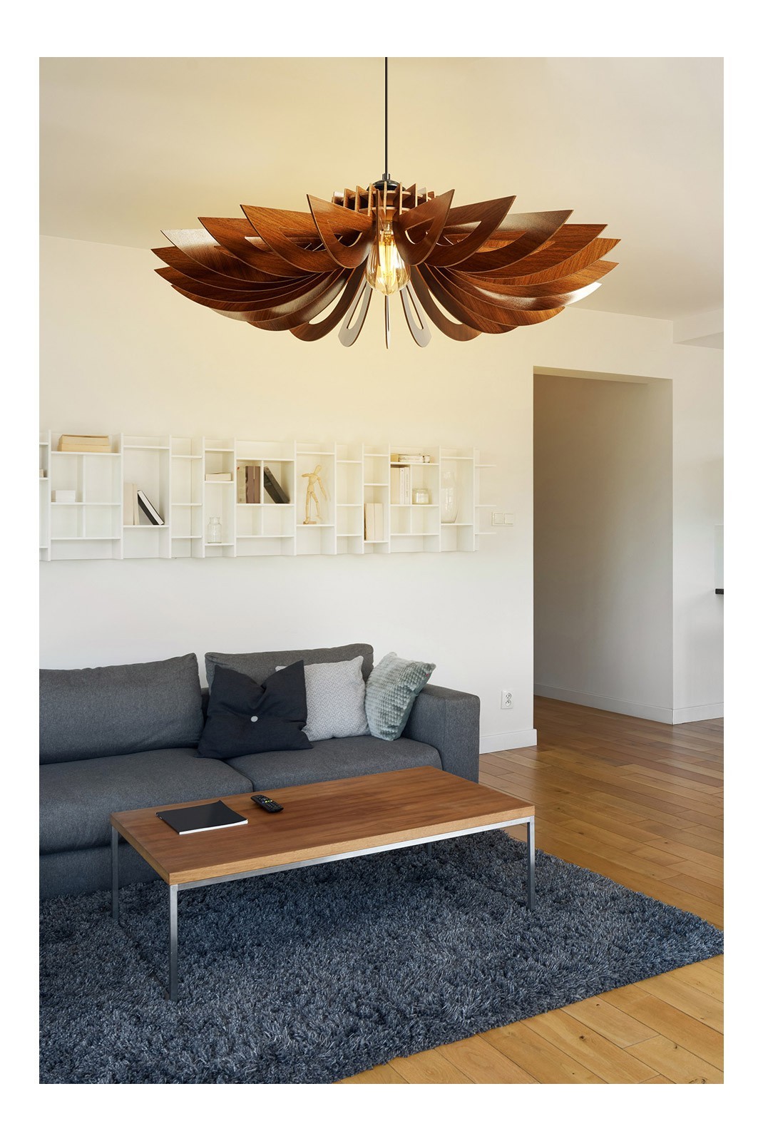 Lustre - Walnut - H1529